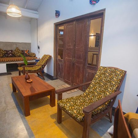 אונה ואטונה The Chilli Studio Apartment מראה חיצוני תמונה
