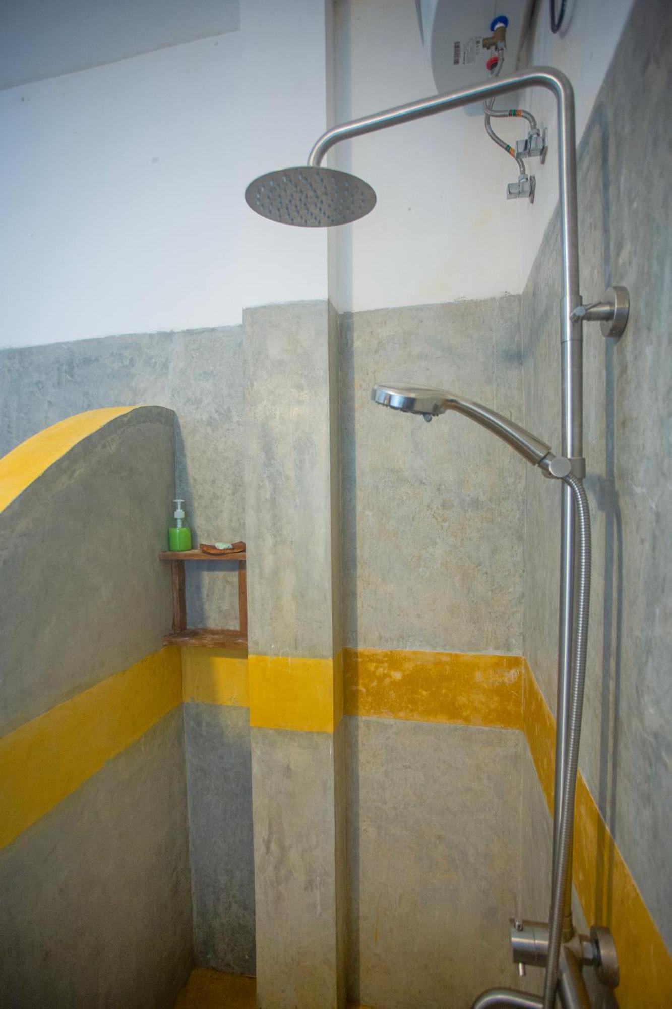 אונה ואטונה The Chilli Studio Apartment מראה חיצוני תמונה